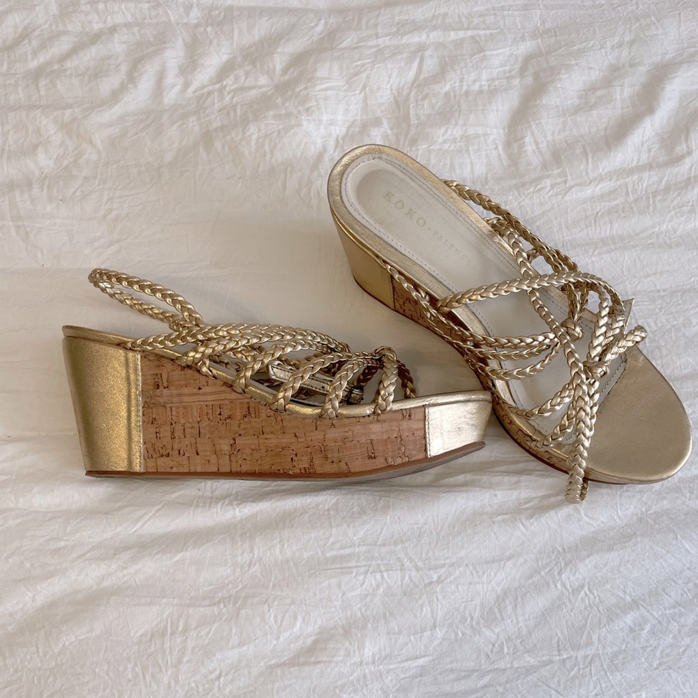 Wrap around Wedge Sandals